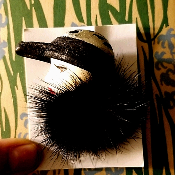 Vintage art nouveau pin with real fur. - Picture 3 of 6